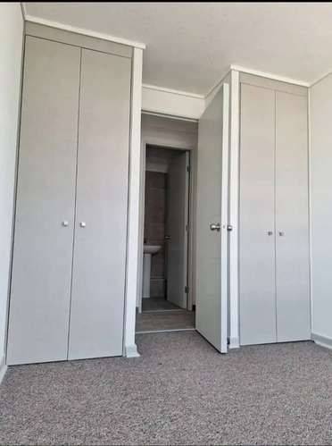 Comodo departamento en Condominio La Castellana - Imagen 5