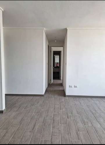 Comodo departamento en Condominio La Castellana - Imagen 4