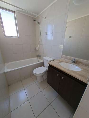 Arriendo lindo y amplio Depto en Condominio - Imagen 32