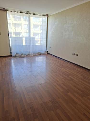 Arriendo lindo y amplio Depto en Condominio - Imagen 4