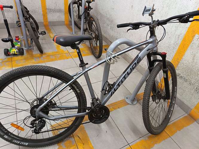 Bicicleta altitude k10 aro 29