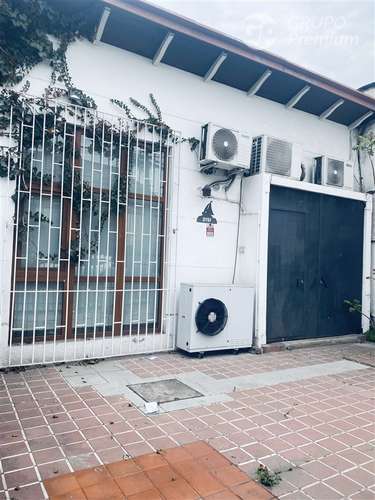 Casa en venta de 3 dorm. en Ñuñoa