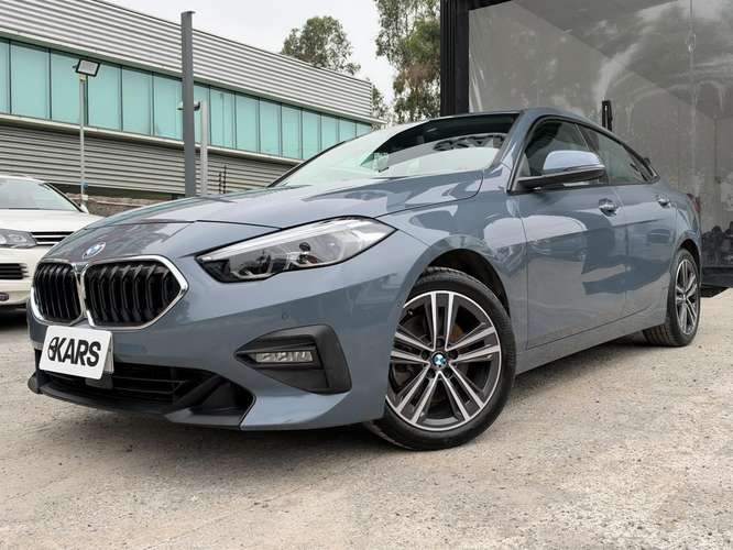 BMW 218  2021
