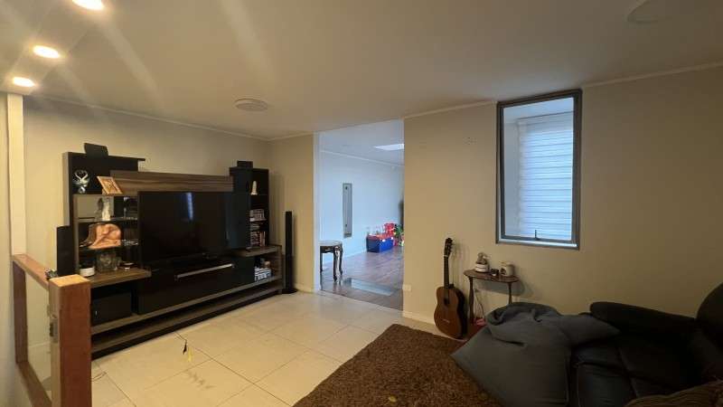 Se arrienda casa en Condominio Aguas Blancas - Imagen 9