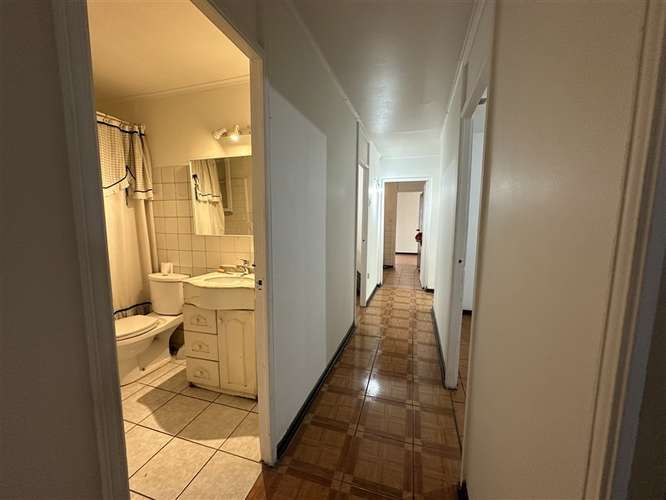 Casa en arriendo de 2 dorm. mas servicios en Macul - Imagen 17