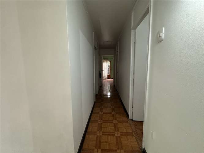 Casa en arriendo de 2 dorm. mas servicios en Macul - Imagen 8