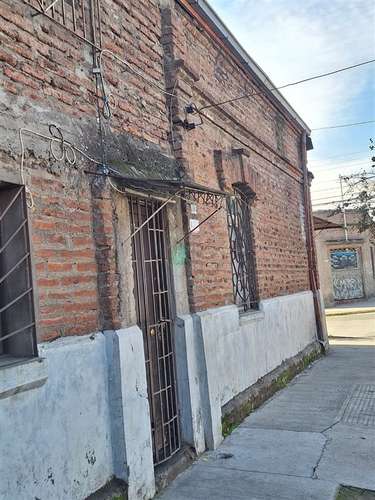 Casa en venta de 5 dorm. en Independencia - Imagen 2