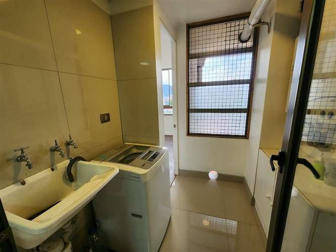 Arriendo depto recién remodelado de 4 dorm. en Providencia - Imagen 12