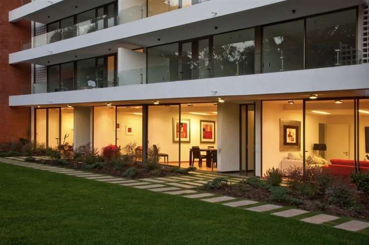 Departamento en venta de 3 dorm. en Vitacura