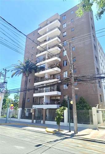 Departamento en venta en Ñuñoa. 2 dormitorios, y 2 baños.