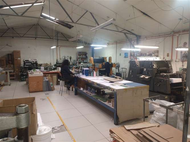 Imprenta equipada en venta en La Cisterna - Imagen 3