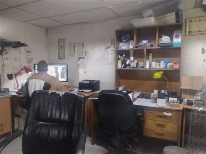 Imprenta equipada en venta en La Cisterna - Imagen 12