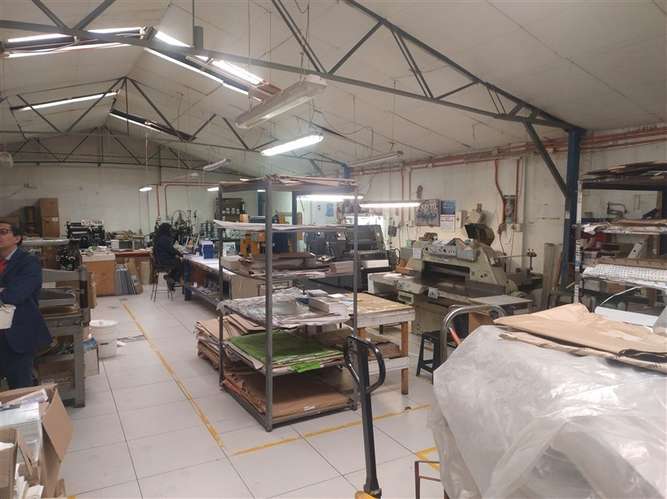 Imprenta equipada en venta en La Cisterna - Imagen 4