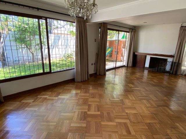 Casa en arriendo de 4 dorm. en La Reina - Imagen 4
