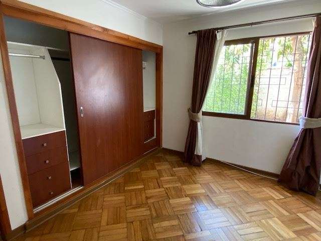 Casa en arriendo de 4 dorm. en La Reina - Imagen 15