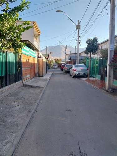Linda Casa en venta de 4D y 2B. remodelada, Lampa - Imagen 40