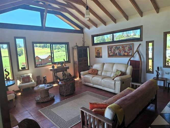 Agrícola en venta en Pitrufquén - Imagen 2