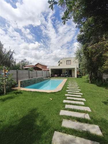 Casa piscina 3 dorm. en Lampa