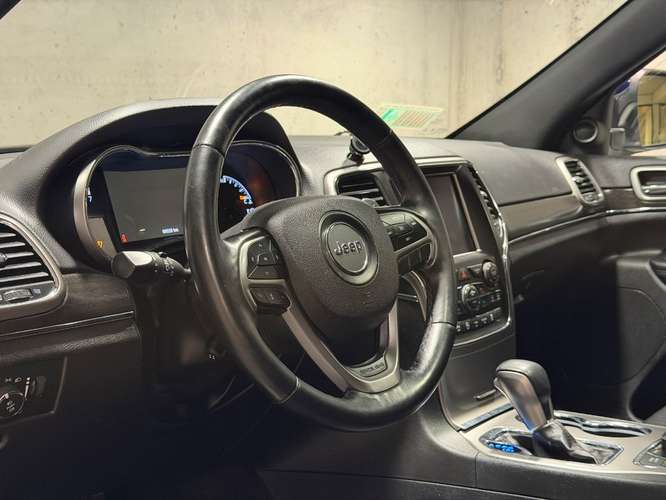 Jeep Grand Cherokee 2018 - Imagen 13