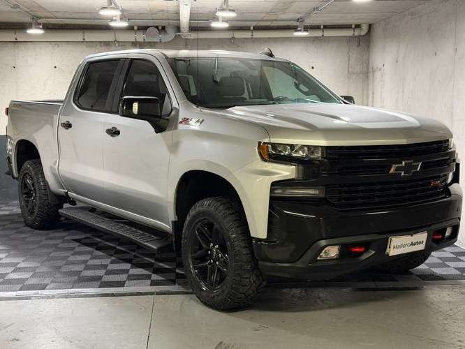 Chevrolet SILVERADO 2020
