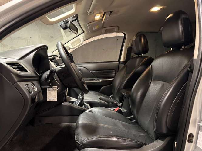 Mitsubishi L200 2023 - Imagen 10