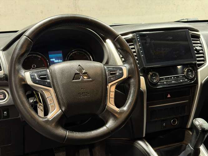 Mitsubishi L200 2023 - Imagen 14