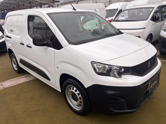 Peugeot PARTNER 2021