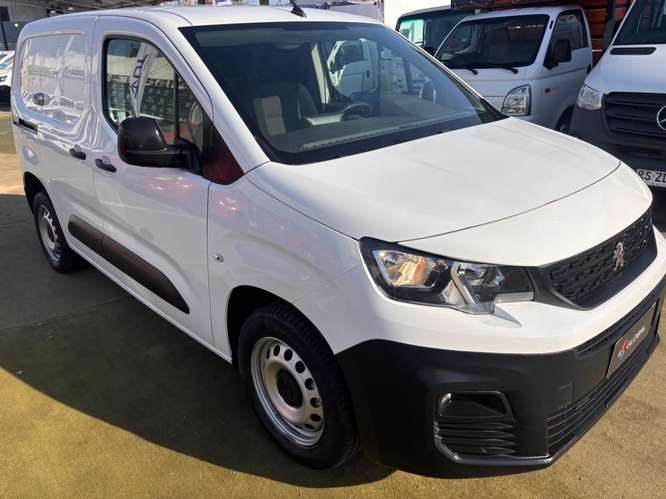 Peugeot PARTNER 2021