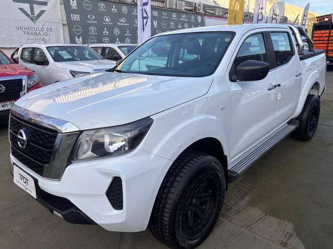 Nissan NAVARA 2022