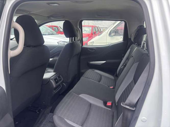 Nissan NAVARA 2024 - Imagen 9