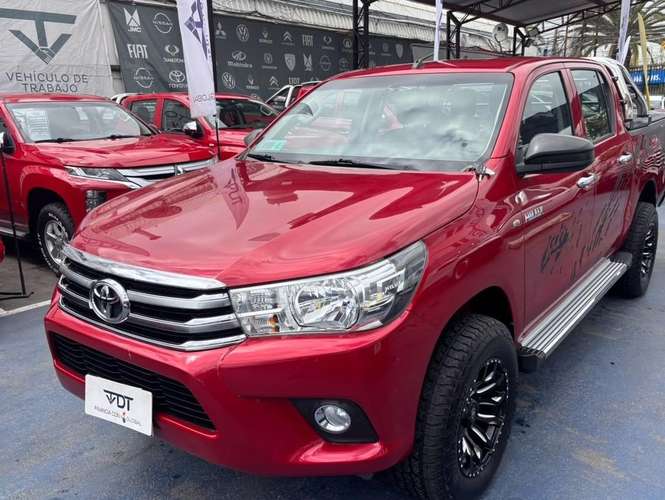 Toyota HILUX 2023