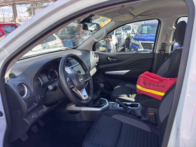 Nissan NAVARA 2023 - Imagen 10