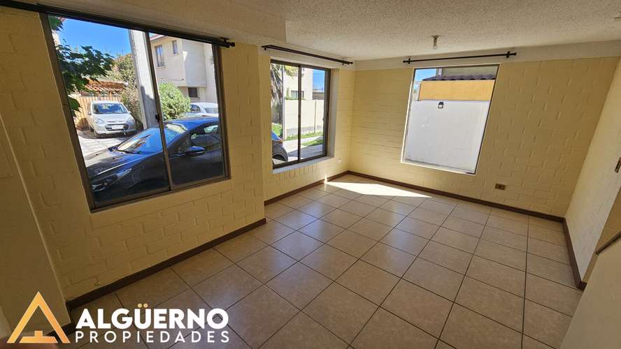 ARRIENDO CASA REMODELADA 3D3B2E MIRAFLORES 782 PEÑAFLOR