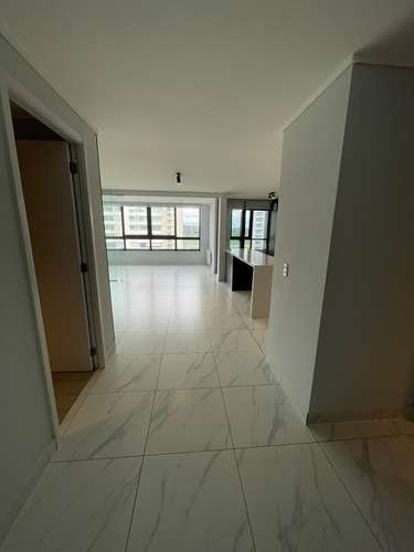 ESPECTACULAR DEPARTAMENTO DE 3D 3B EN EDIFICIO CUIBA - Imagen 2