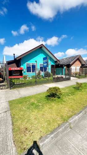 HERMOSA CASA CON LA MEJOR UBICACION PARA VIVIR O NEGOCIO