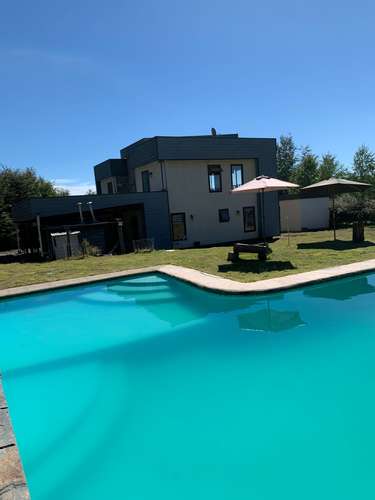 VENTA CASA  4D2B PARCELA CONDOMINIO  CON ACCESO A LA MARINA - Imagen 2