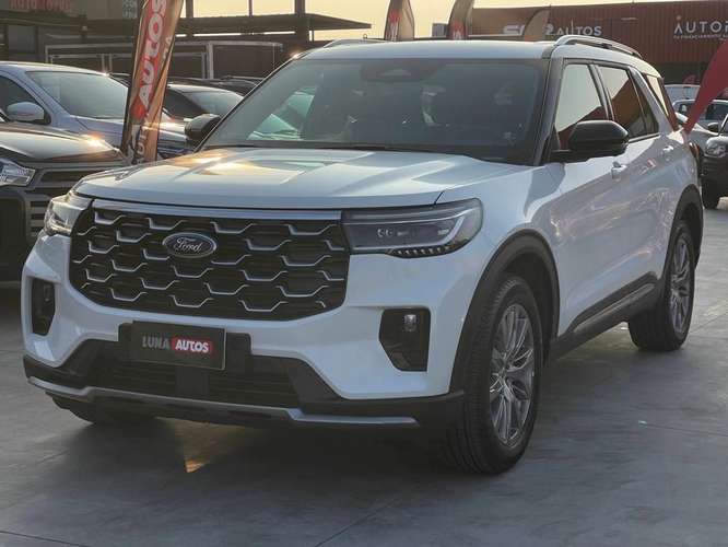 FORD EXPLORER 2025