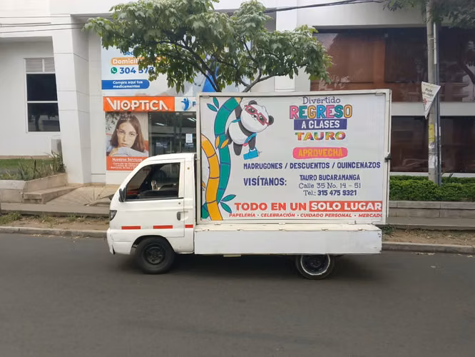 CARRO VALLA, PERIFONEO ACTIVACIÓN DE MARCA