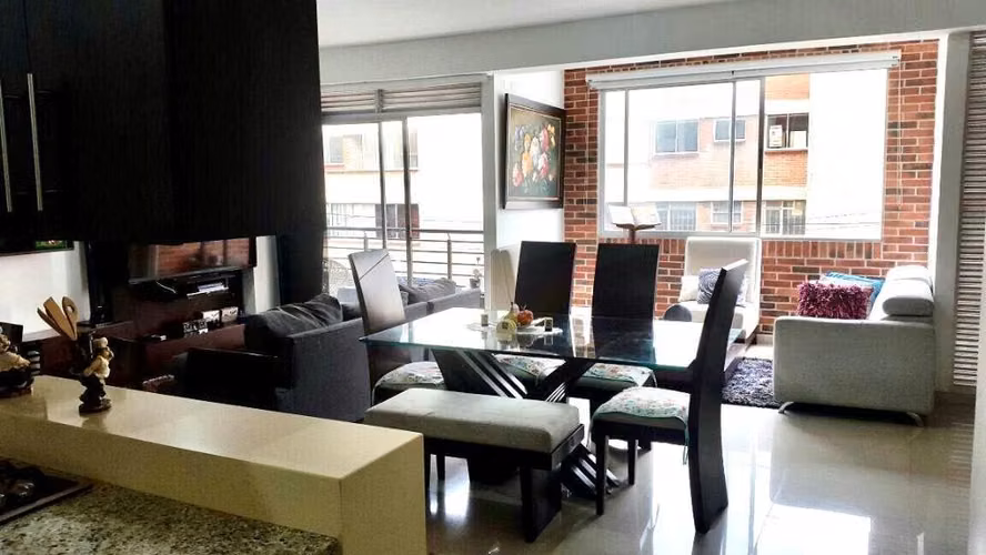 VENTA APARTAMENTO MEJORAS PUBLICAS. EDIFICIO  RIVOLI 27