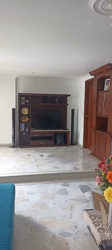 MV inmobiliaria VENDE EXCELENTE APTO PH VERSALLES CALI NORTE
