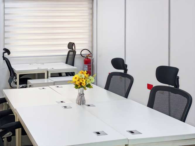 Oficina privada en alquiler – Regus BOGOTA, La Noventa en - Imagen 8