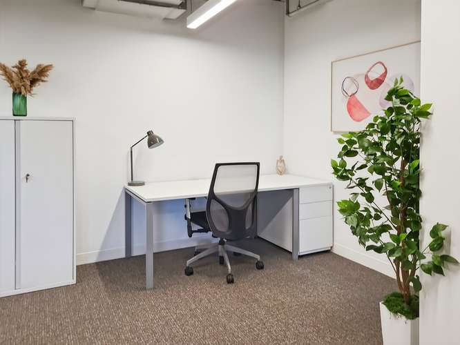 Uso de oficina privada bajo demanda en Regus BOGOTA, Tierra Firme - Imagen 8