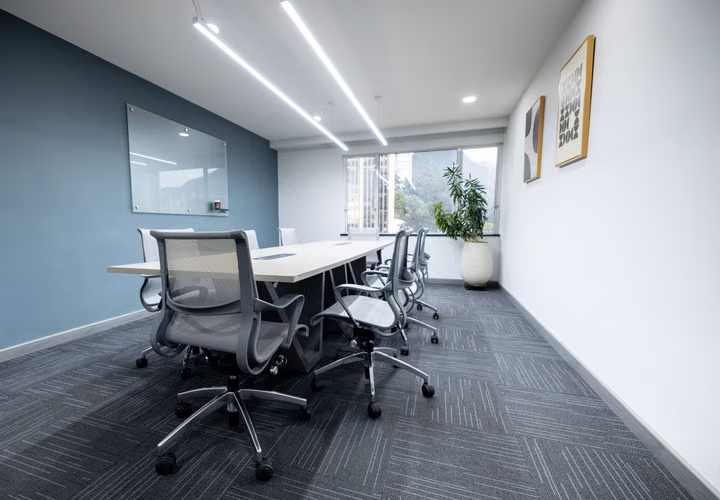 Espacio de oficina en renta para 1 persona en Bogota, Tequendama