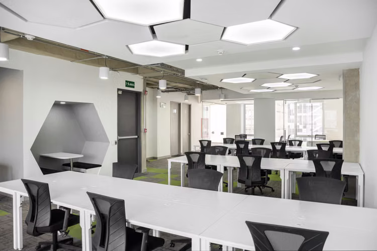 Membresías flexibles de oficina en Bogota, Santa Barbara