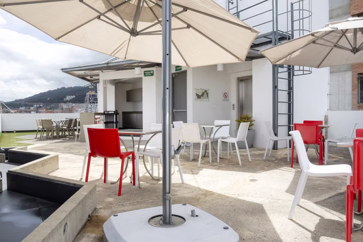 Membresías flexibles de oficina en Bogota, Santa Barbara