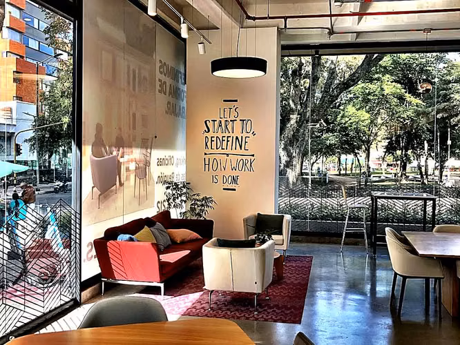 Alquiler de oficinas bellamente diseñadas para 1 persona en BOGOTA, Spaces 80 Once