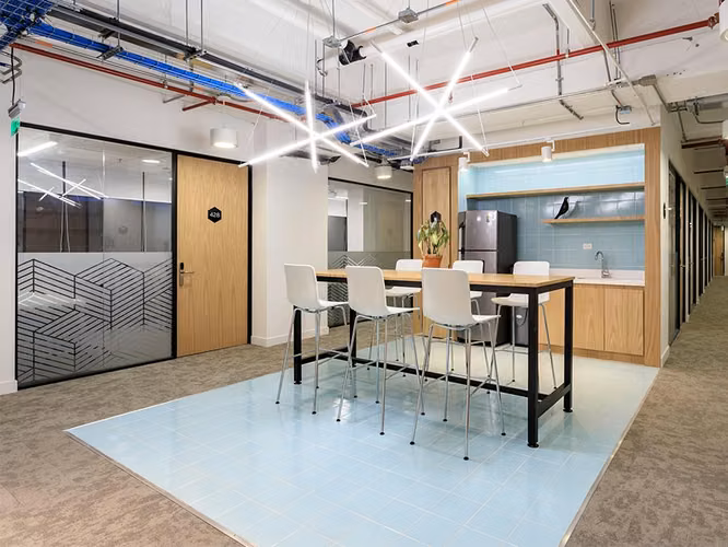 Alquiler de oficinas bellamente diseñadas para 2 personas en BOGOTA, Spaces 80 Once