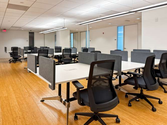 Coworking en alquiler – Regus Bogota, Torre Fernando Mazuera en
