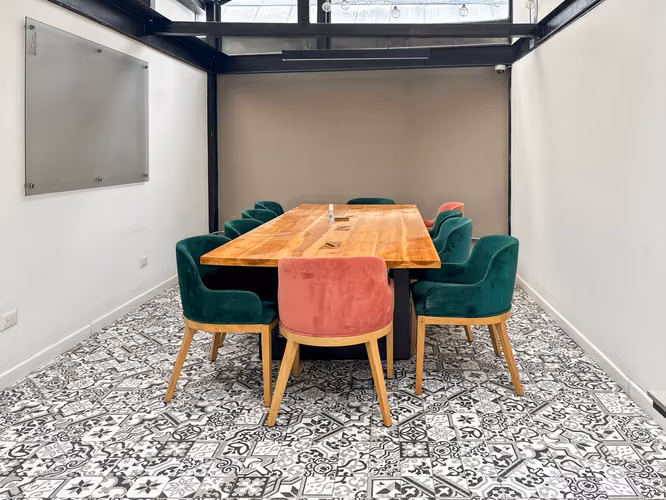 Espacio de oficina en renta para 5 personas en Bogota, Casa Rosada - Imagen 5