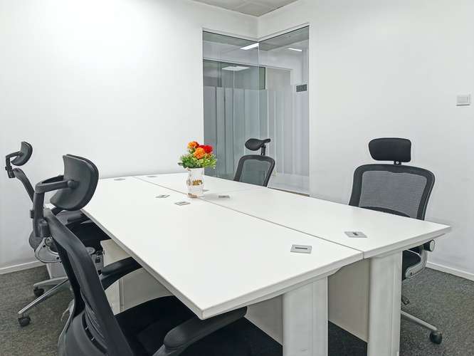 Coworking en alquiler – Regus Bogota, 94 Trece en